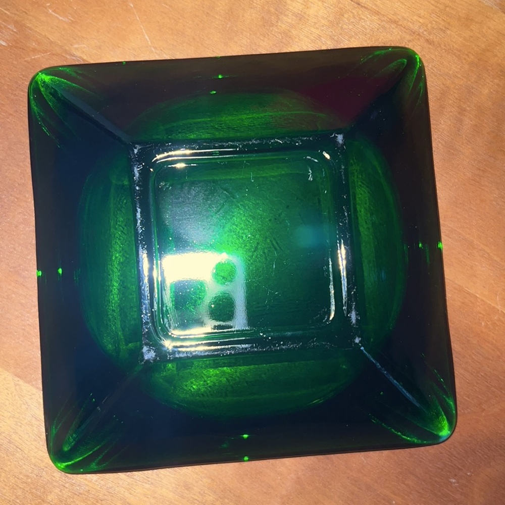 GREEN GLASS VINTAGE ASHTRAY 60s - Picture 2 of 6